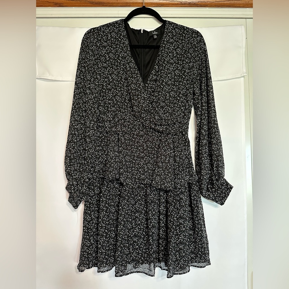 Lulu's Elegant Black Dress with White Floral Accents